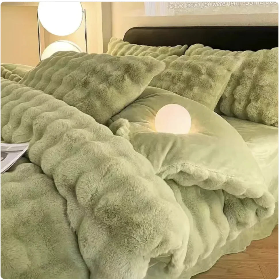 Luxe Plush Dream Fleece 4 Piece Bedding Set