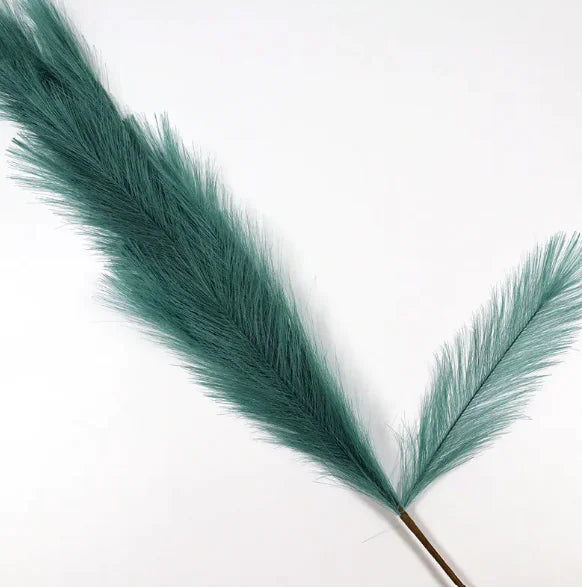 Feather Flair Faux Pampas Grass (3 count)