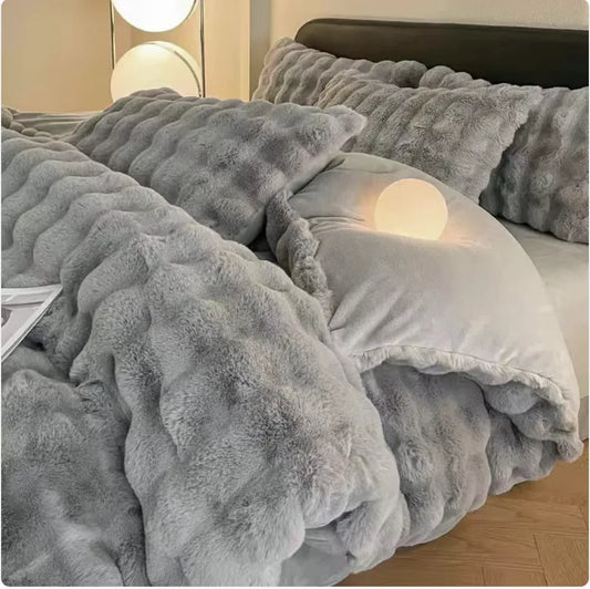 Luxe Plush Dream Fleece 4 Piece Bedding Set